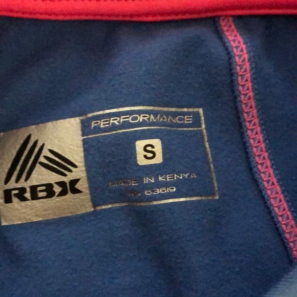 RBX athletic shirt - Picture 2 of 2